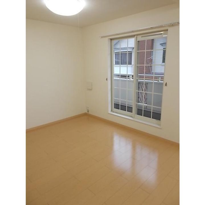 プラムハイム東町の居間