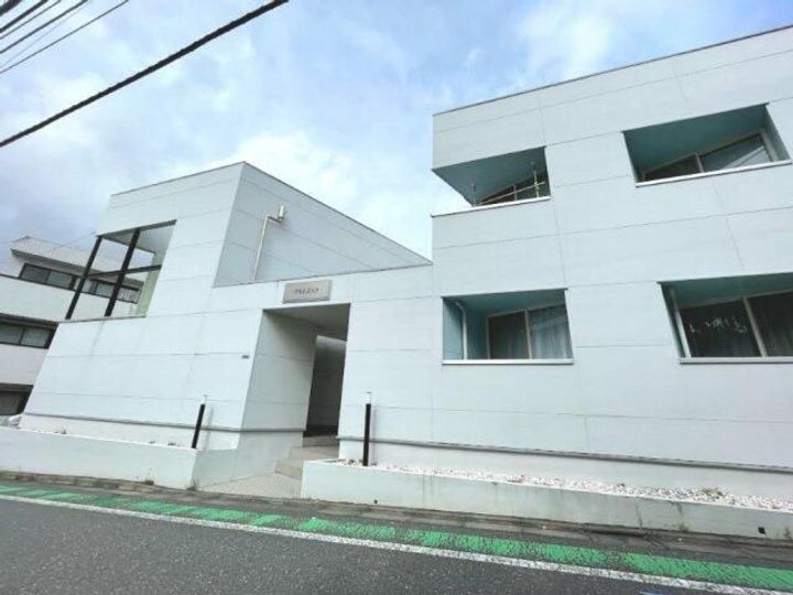 東京都新宿区西落合1(アパート)の賃貸物件の外観