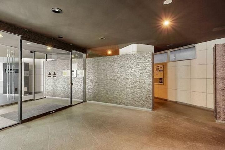 東京都新宿区新宿5(マンション)の賃貸物件の地図