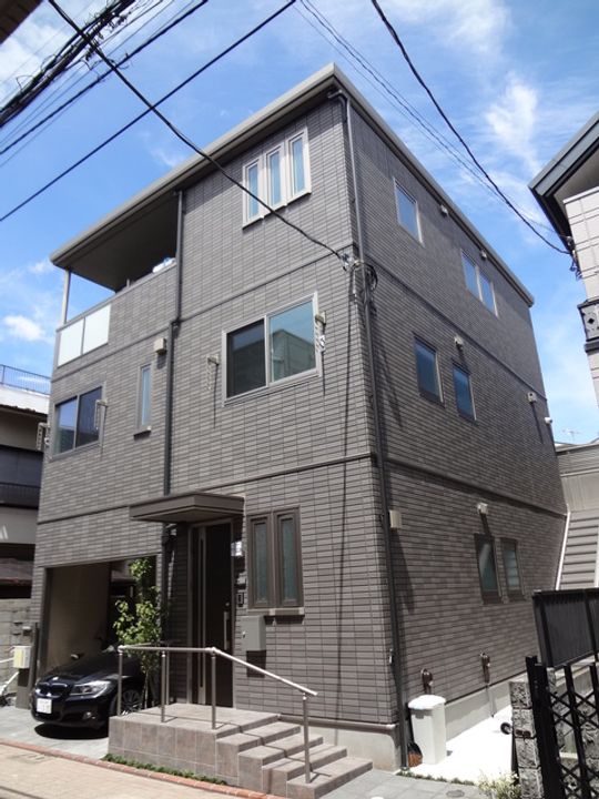 ル プティ エタンの外観