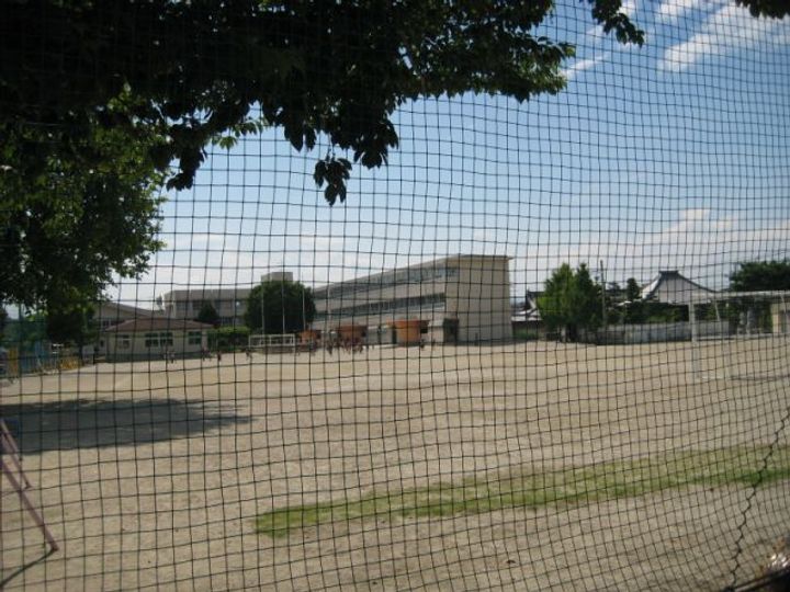 シャルム97の周辺