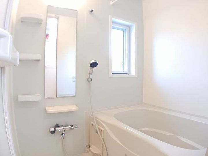 メゾン薬師堂IIの風呂