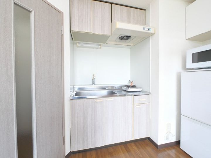 リバーサイド共応(7F建)のキッチン