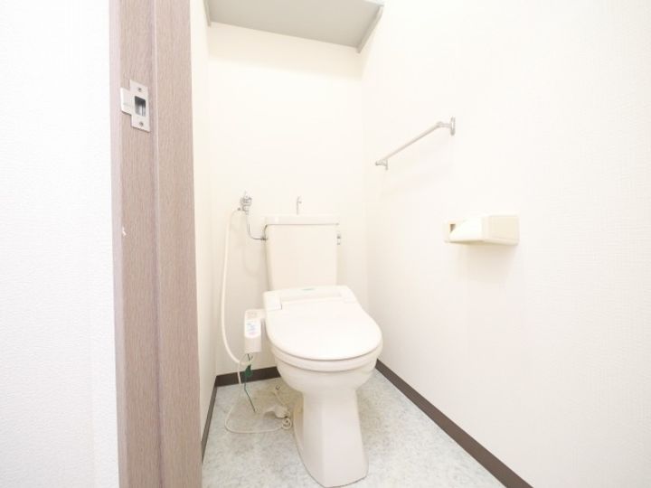 リバーサイド共応(7F建)の内装