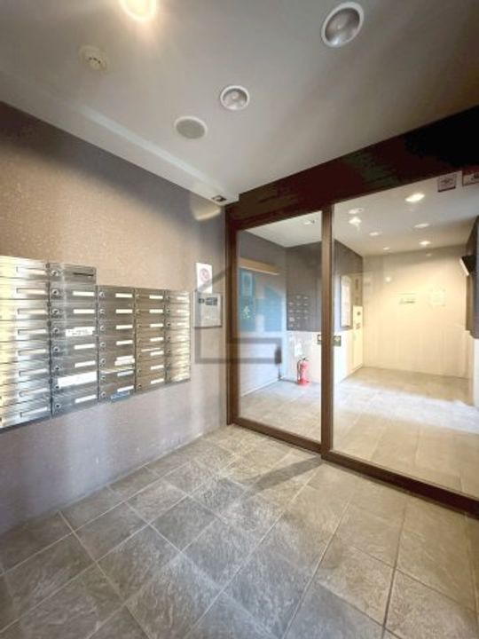 グランディールNAMBAの地図