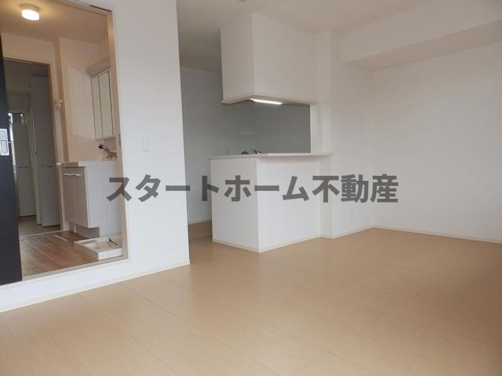 徳島県鳴門市撫養町斎田字浜端南(アパート)の賃貸物件の居間