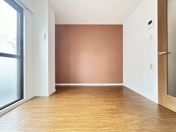 大阪府高槻市高槻町(マンション)の賃貸物件の居間