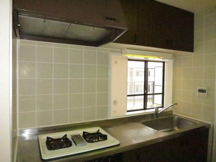 埼玉県蕨市錦町2(マンション)の賃貸物件のキッチン