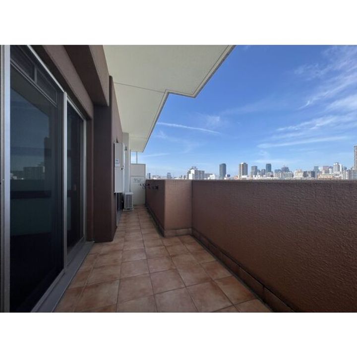 SK FUKUSHIMA GARDEN SUITEの内装