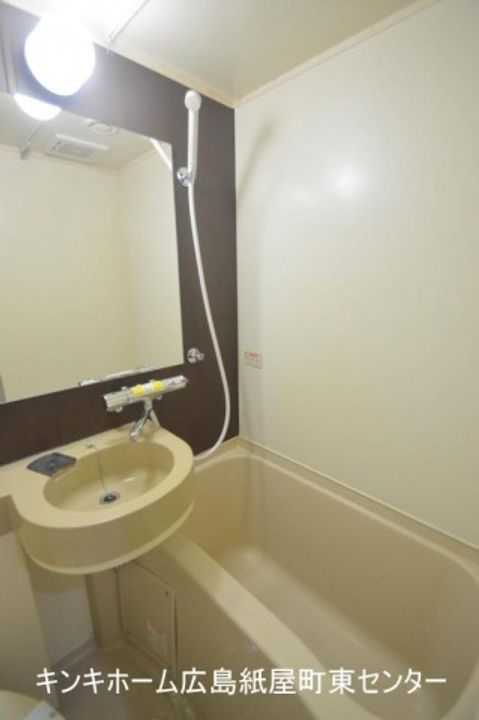 広島県広島市中区南竹屋町(マンション)の賃貸物件の風呂