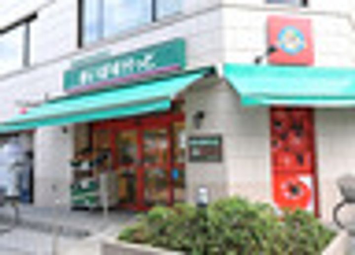 ラルジュ マノワールの周辺