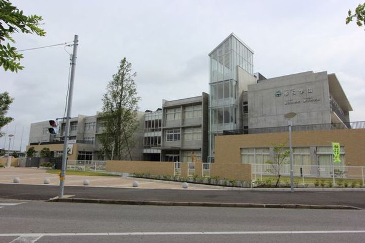 オリーブの樹つくばの周辺