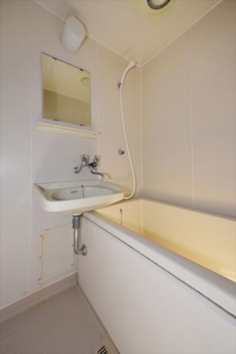 フローラ・浜の風呂