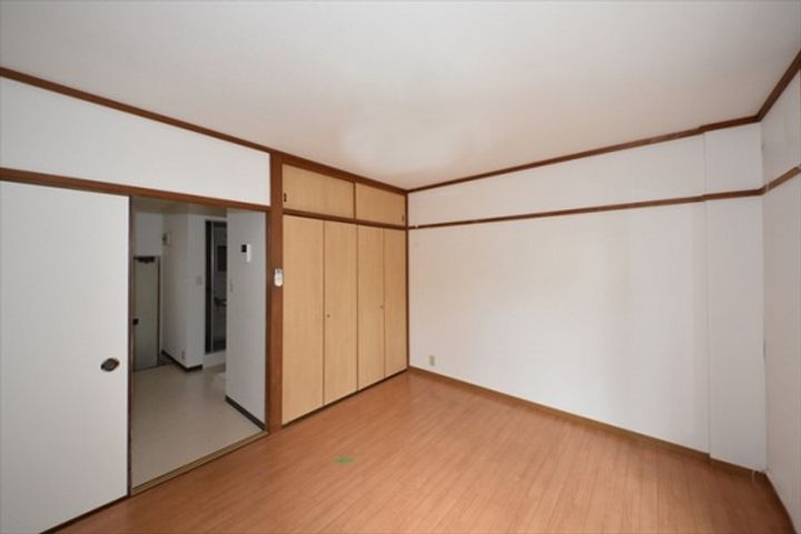 フローラ・浜の内装