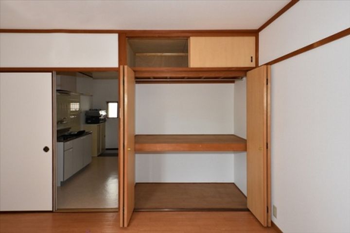 フローラ・浜の内装