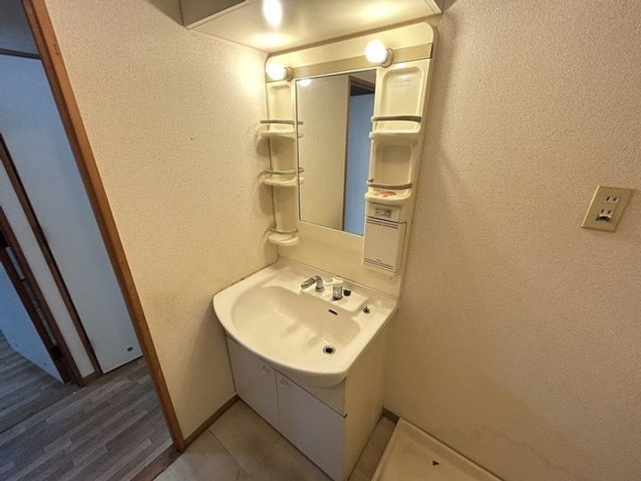 第2サンヨウビルの内装