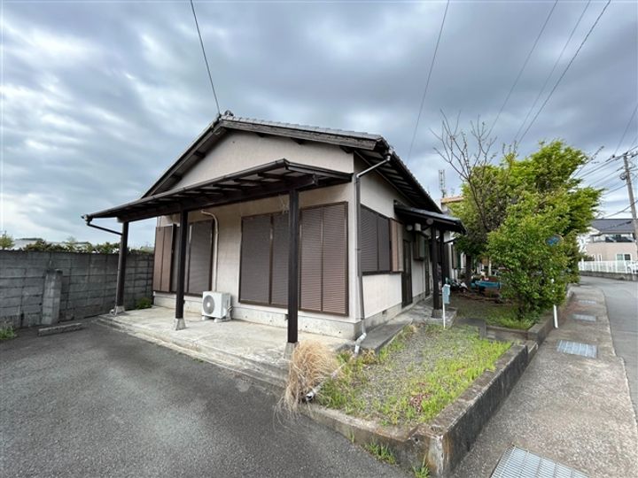 静岡県沼津市中沢田(一戸建)の賃貸物件の外観