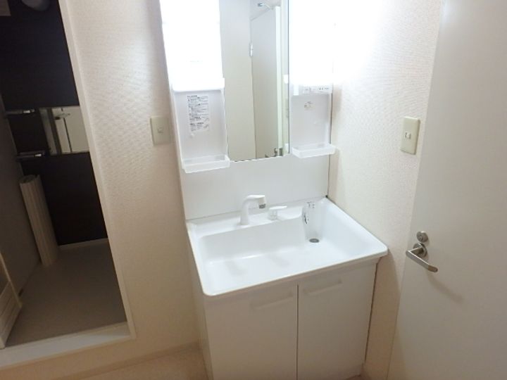 神奈川県横浜市港北区高田西3(マンション)の賃貸物件の内装