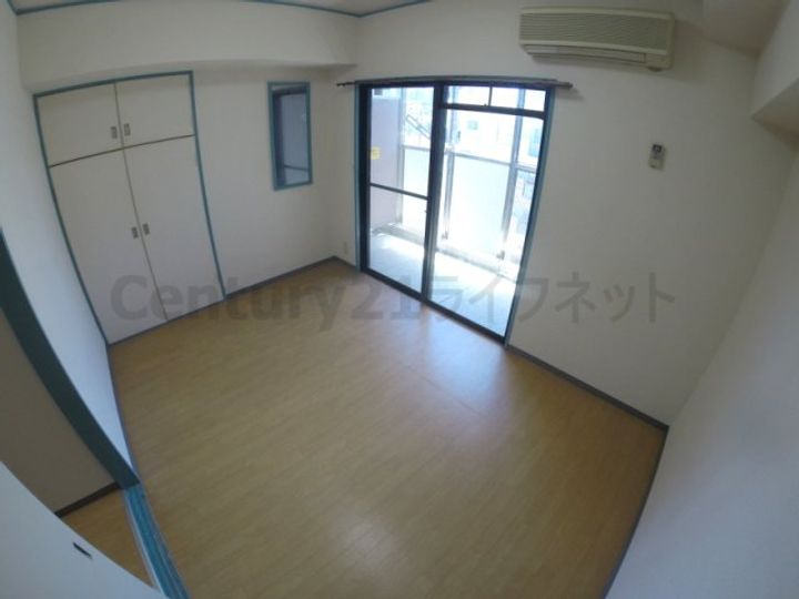 シオザキビルナンバー3の内装