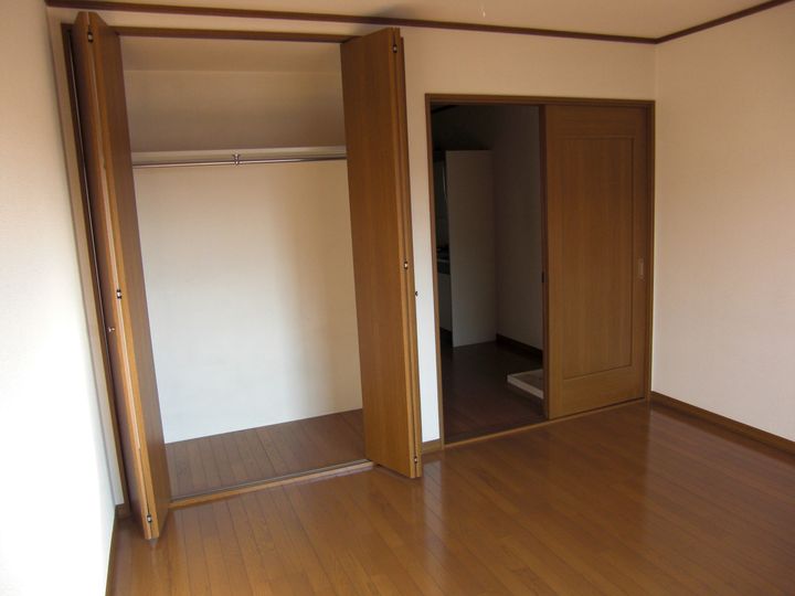 フレンド富田の内装