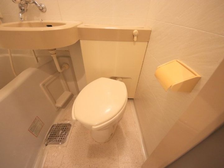 シティパレス生駒谷田町P7の内装