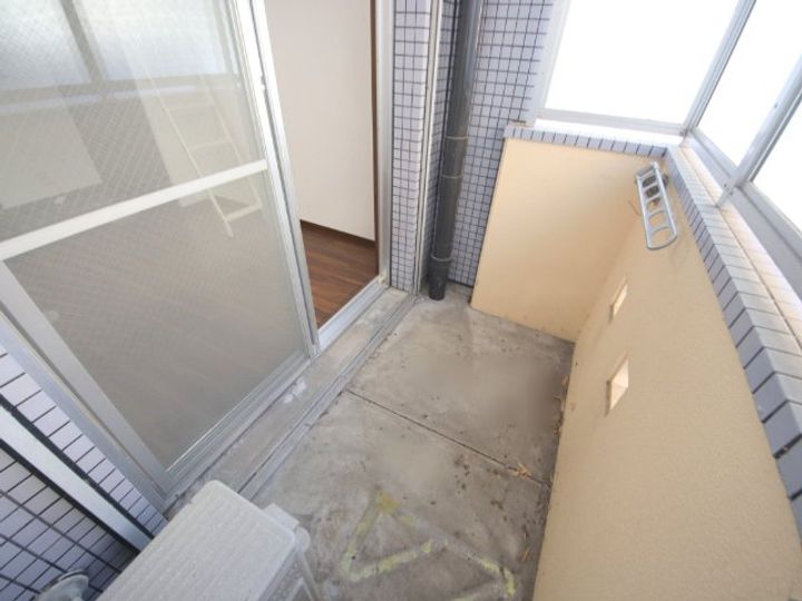 シティパレス生駒谷田町P7の内装