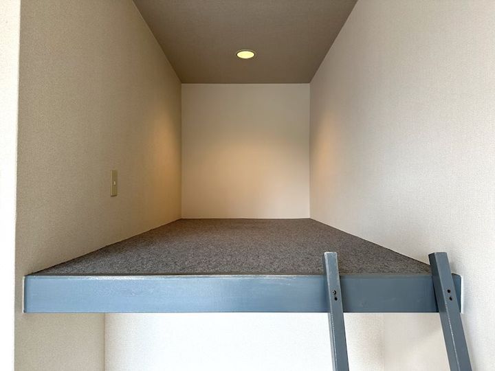 サテライト2の内装