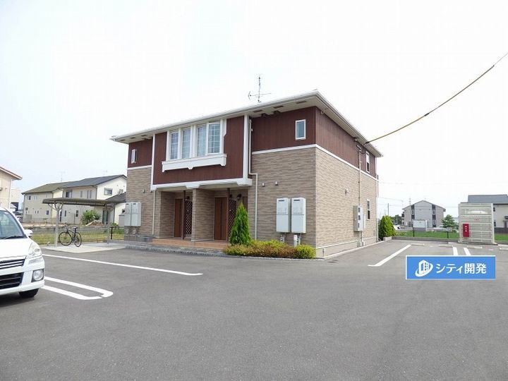 サンライフ上峰 IIの外観
