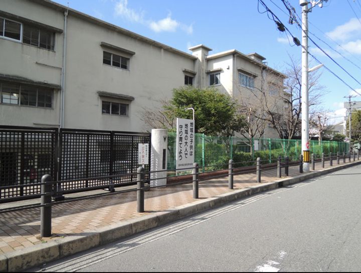 大阪府豊中市服部西町1(マンション)の賃貸物件の周辺