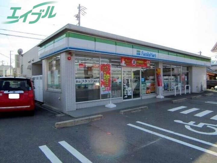 RIVARIの周辺