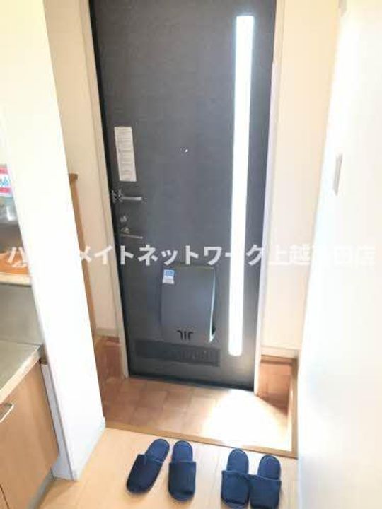 ルミエールKの玄関