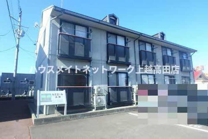 ルミエールKの外観