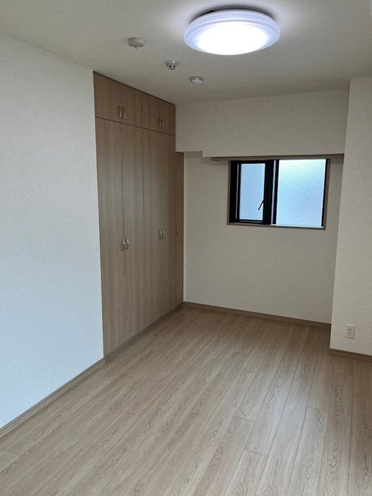 ルーブル池袋弐番館の居間