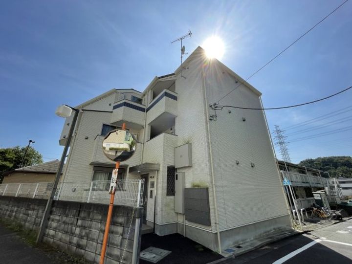 ベリエ東中野の外観