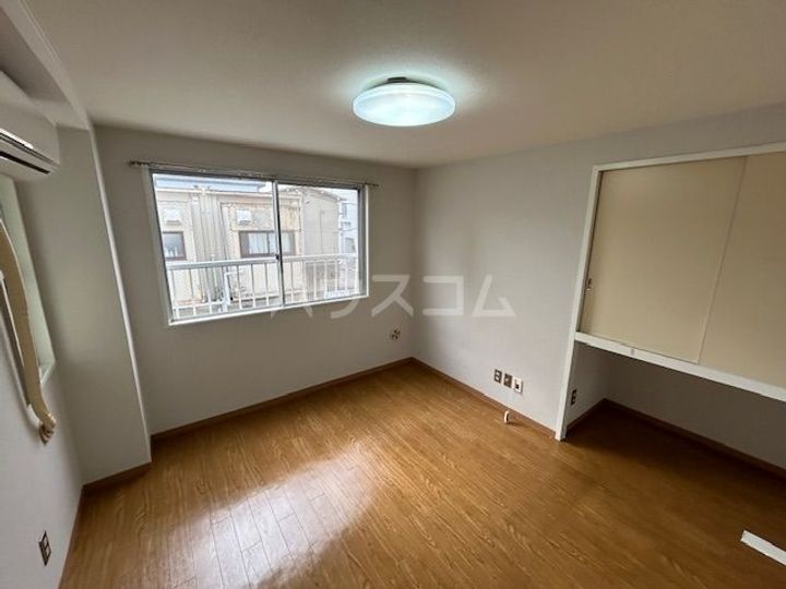 コーポサンタウンの居間