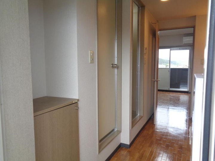 Avanir(アヴェニール)の玄関