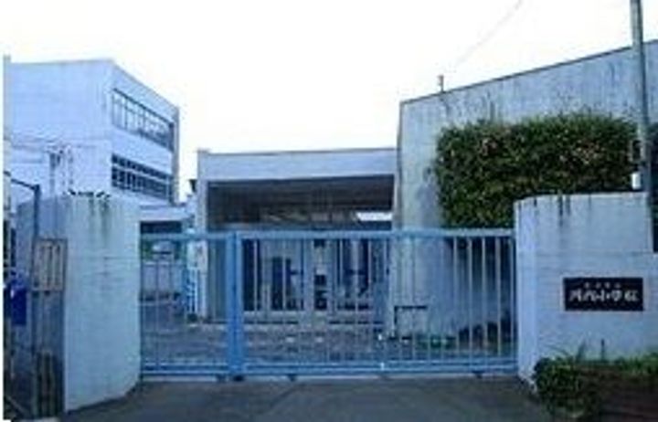 エトワールパルク エストの周辺