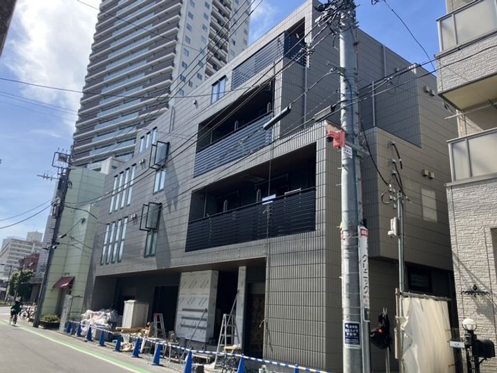 グランウェストの外観