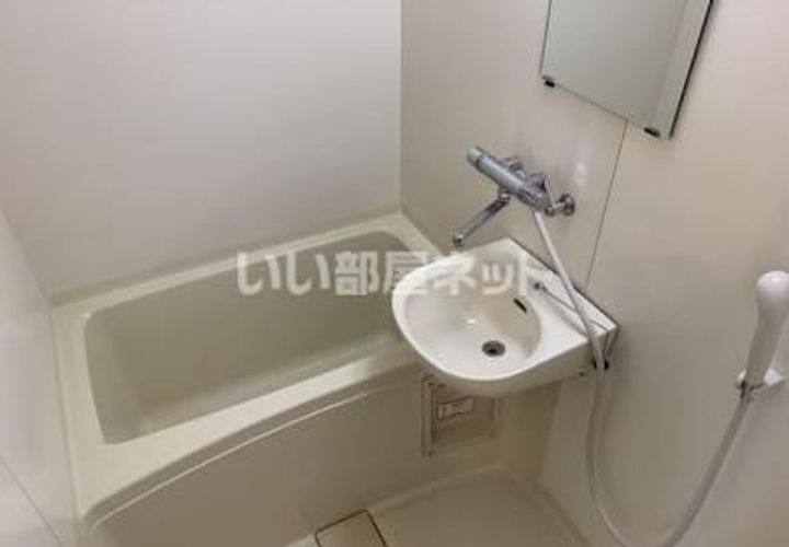 新潟県長岡市石動町(アパート)の賃貸物件の風呂