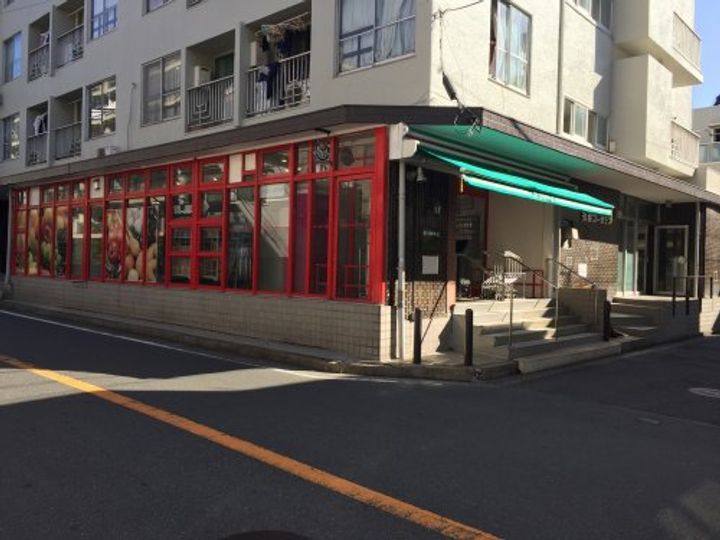 福富ビルの周辺