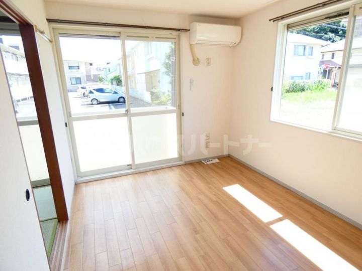 千葉県船橋市前貝塚町(アパート)の賃貸物件の居間