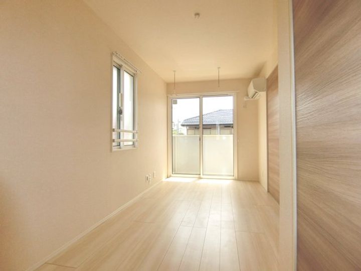 東京都小平市回田町(アパート)の賃貸物件の居間