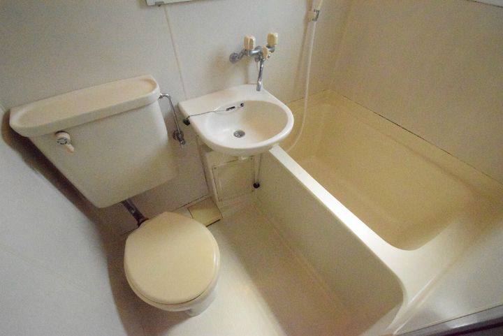 ルイシャトレ富士見Aの風呂