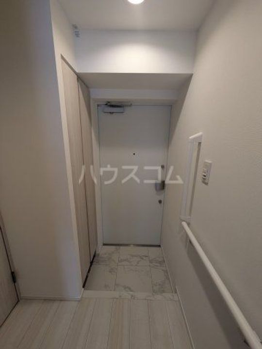 コンフォリア東葛西の玄関