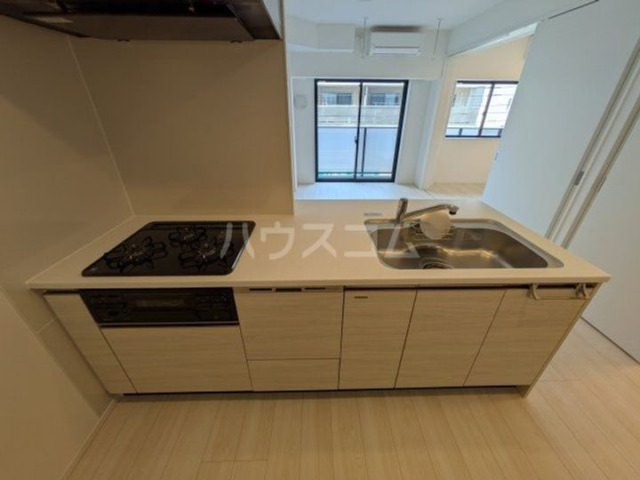 コンフォリア東葛西のキッチン