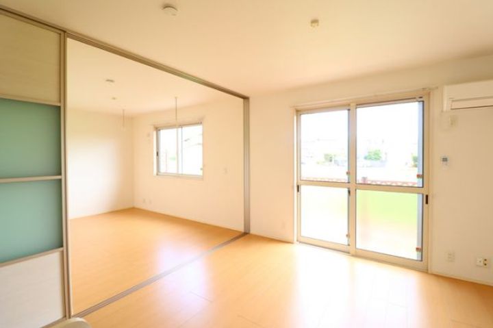 栃木県栃木市川原田町(アパート)の賃貸物件の居間