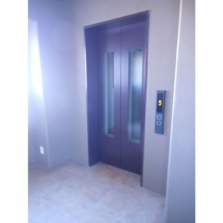 プラナス桜の内装