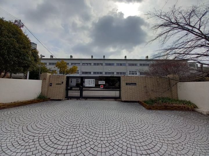大阪府枚方市南中振2(一戸建)の賃貸物件の周辺
