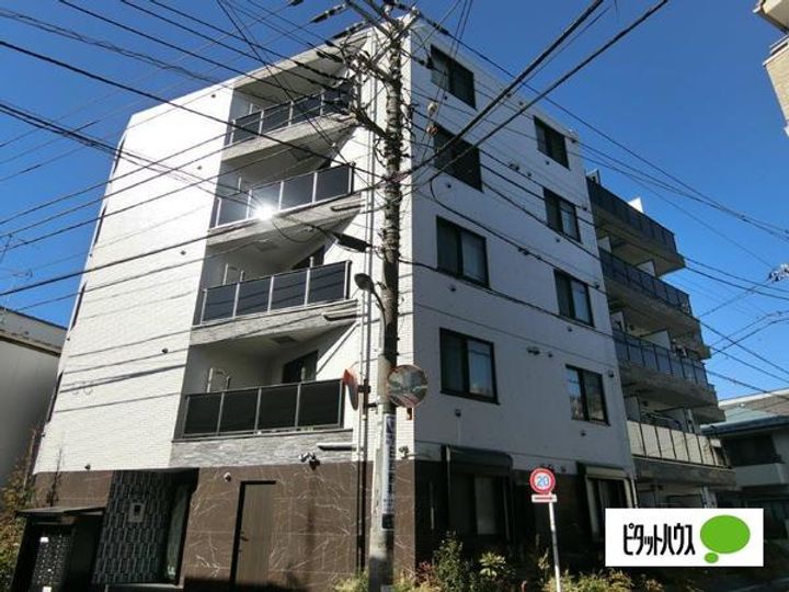 D-BASE十条の外観