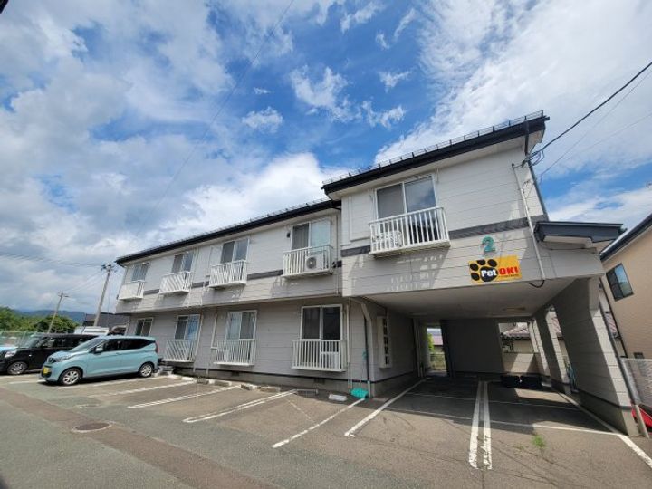 ハピネスAUN IIの外観